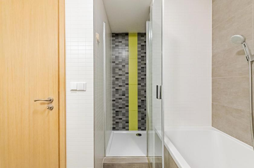 Luxury Apartment In Prague And Free Parking Exterior photo