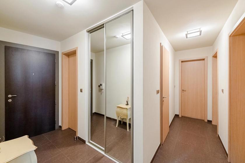 Luxury Apartment In Prague And Free Parking Exterior photo